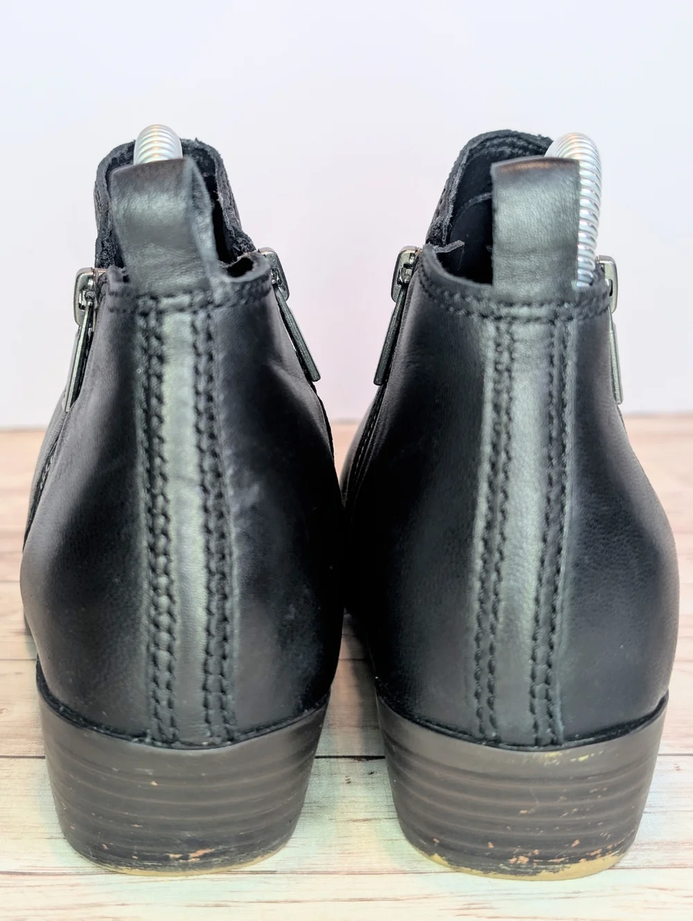 Lucky Brand Genuine Leather Basel Ankle Booties Zip Up Boots Black 7